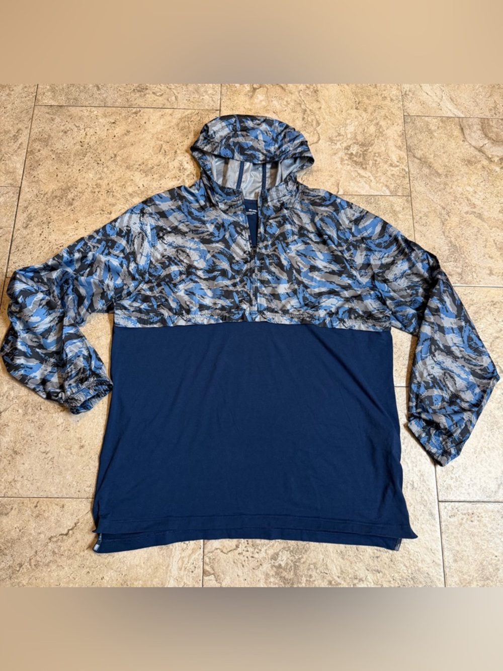 Under Armour Waffle Knit Hoodie. XL Extra Large Black Cold Gear Hood